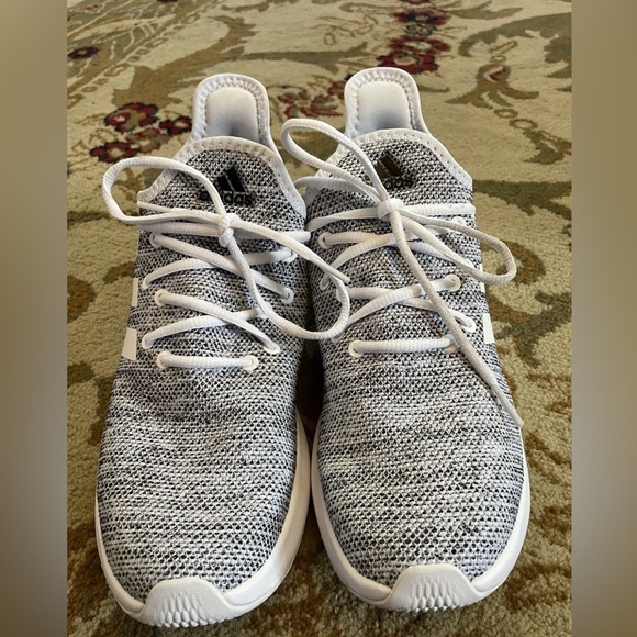 Adidas Classic White Sneakers - Picture 1 of 5